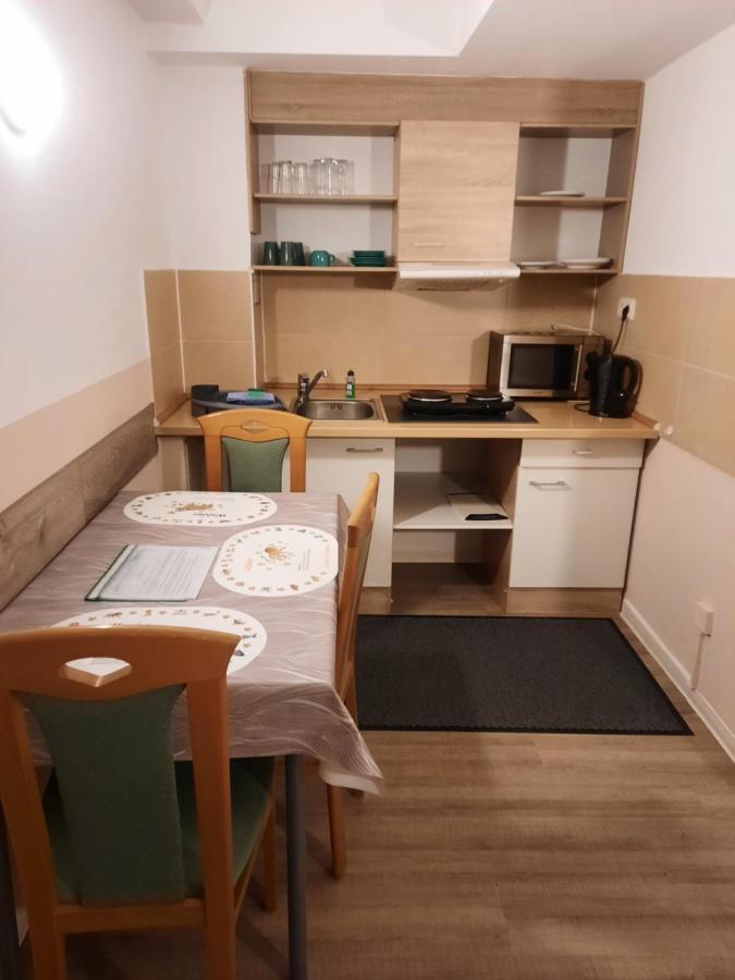 Boardinghouse Oranienburg Leilighet Eksteriør bilde